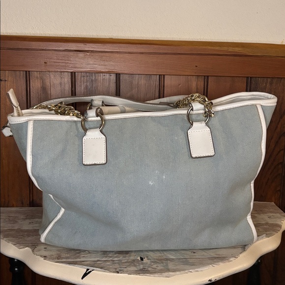 Juicy Couture Light Blue denim Handbag with Gold Chain - Picture 5 of 14